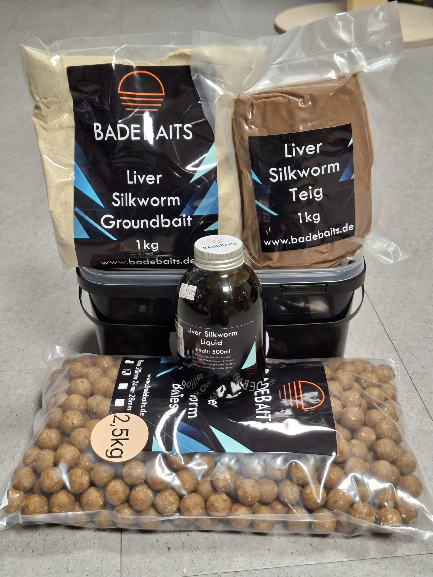 Liver Silkworm Bundle